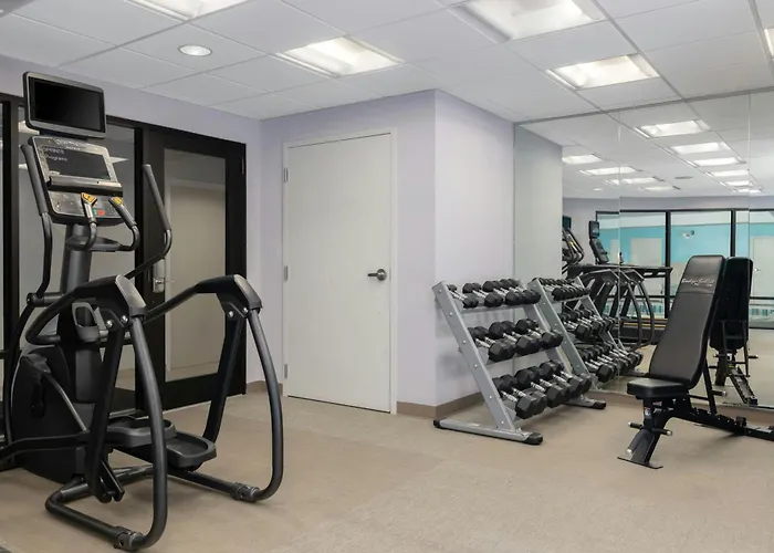 Springhill By Marriott Hanes Mall 3*