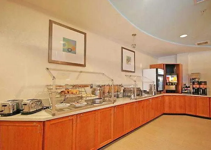 Springhill By Marriott Hanes Mall Hotel 3*
